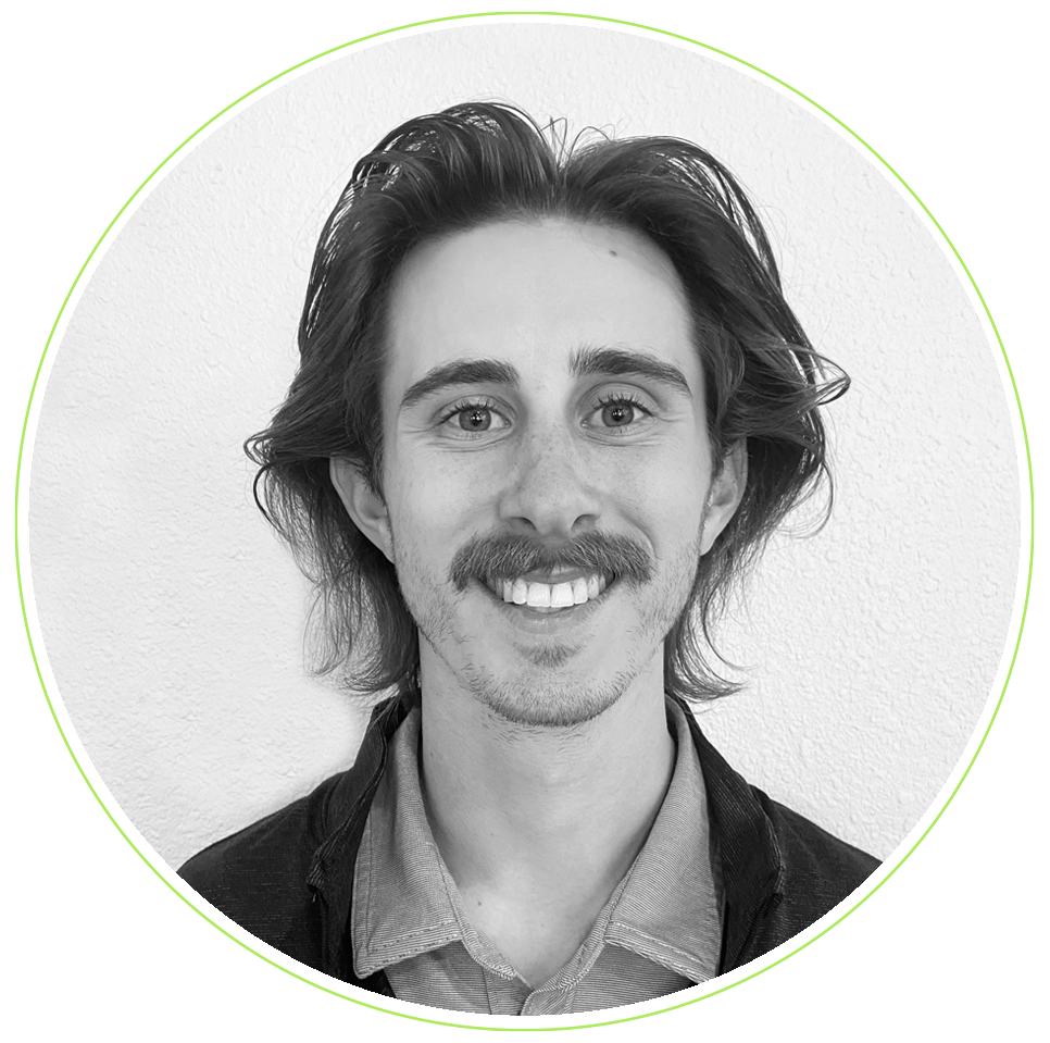 Brady Holloway, Master Fitter and Builder